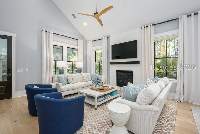 18 Thunderstorm Ln, Bluffton, SC 29910