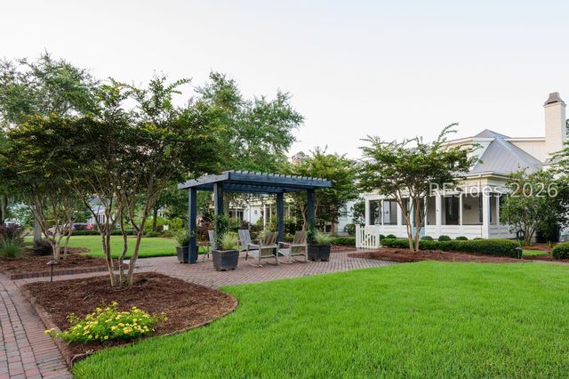 18 Thunderstorm Ln, Bluffton, SC 29910