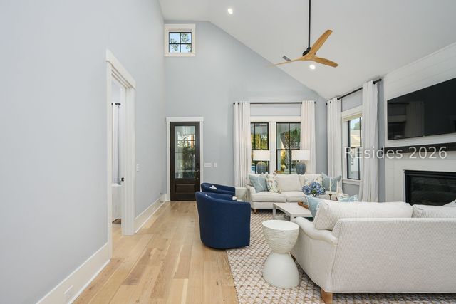 18 Thunderstorm Ln, Bluffton, SC 29910