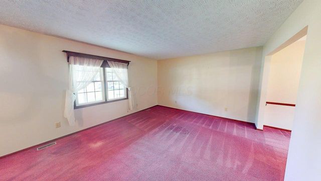 1509 Cobblegate Lane, Reynoldsburg, OH 43068