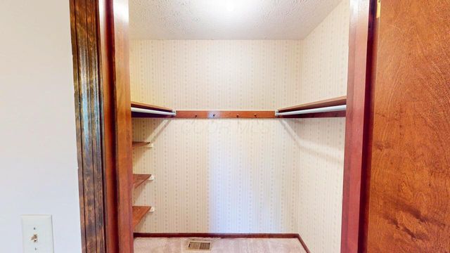 1509 Cobblegate Lane, Reynoldsburg, OH 43068