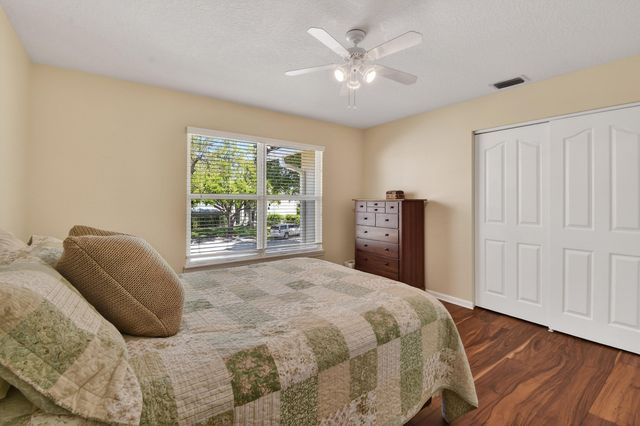 236 Sparrow Point, Jupiter, FL 33458