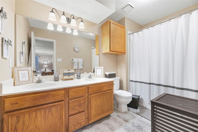 16913 Chapel Pines Drive 126, Spring, TX 77379