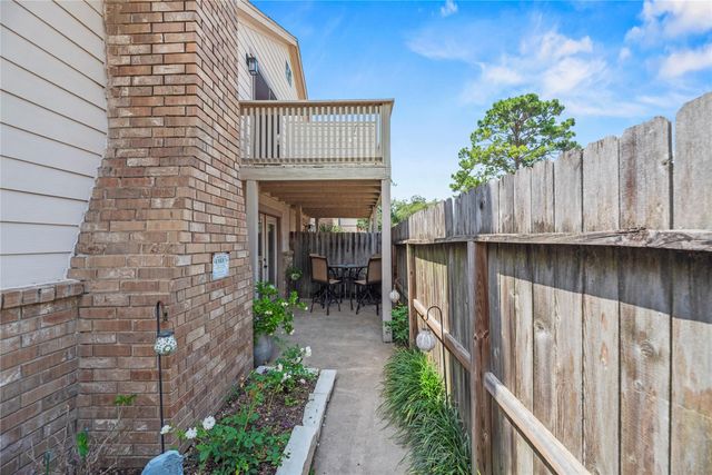 16913 Chapel Pines Drive 126, Spring, TX 77379