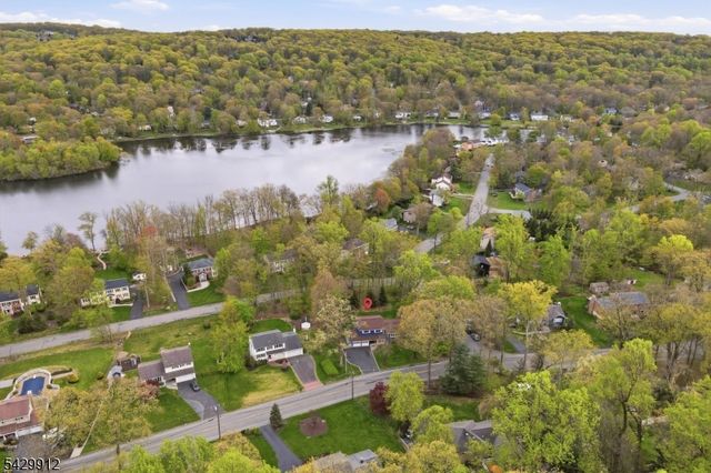 58 Radtke Rd, Randolph Twp., NJ 07869