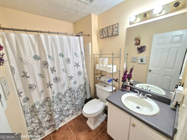 2784 Holly Berry Drive, Ellenwood, GA 30294