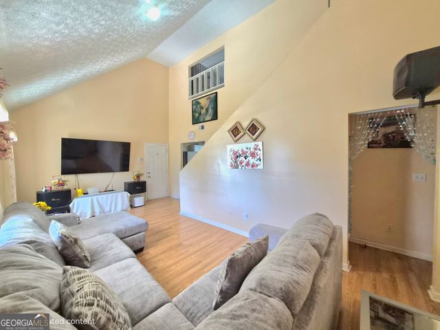 2784 Holly Berry Drive, Ellenwood, GA 30294