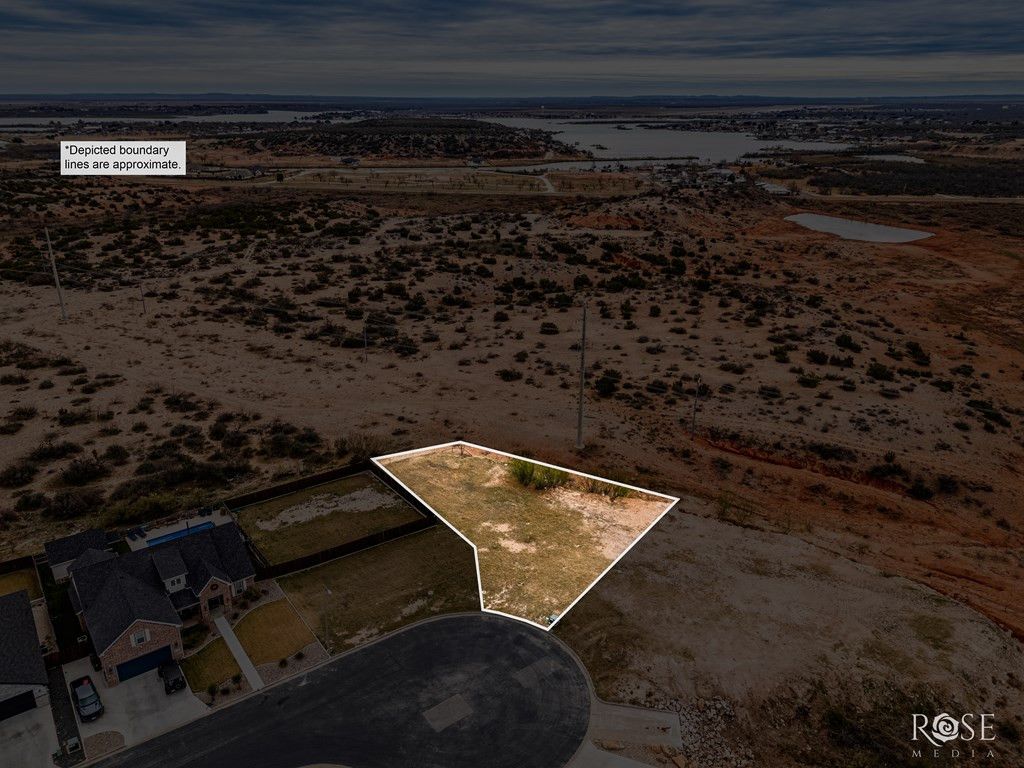 Image 3 of property listing at 6226 Katie Lane, San Angelo, TX 76904