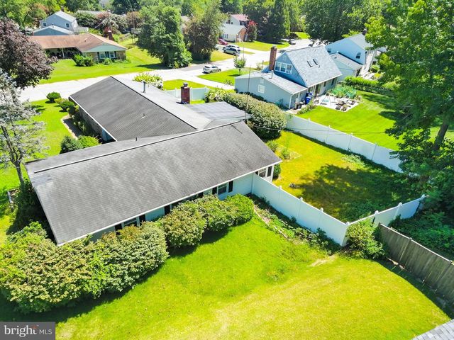 16022 POND MEADOW LN, Bowie, MD 20716