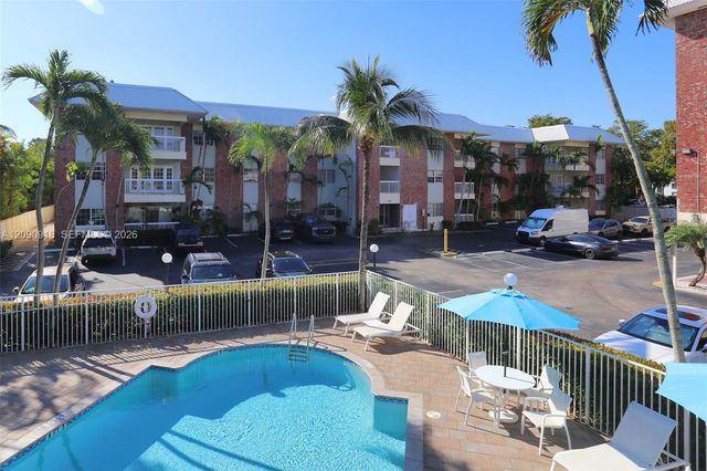 2424 SE 17th Causeway, Fort Lauderdale, FL 33316
