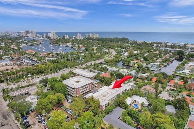 2424 SE 17th Causeway, Fort Lauderdale, FL 33316