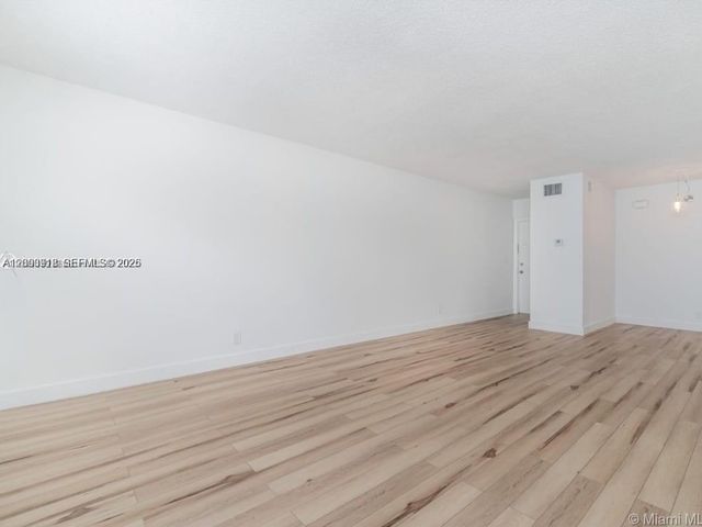 2424 SE 17th Causeway, Fort Lauderdale, FL 33316