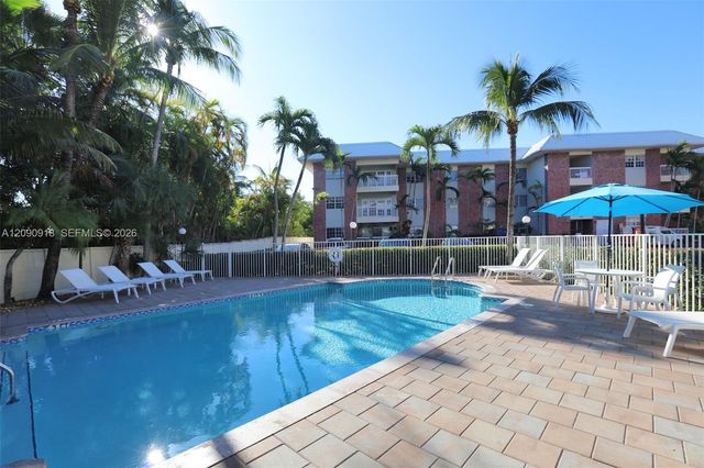 2424 SE 17th Causeway, Fort Lauderdale, FL 33316