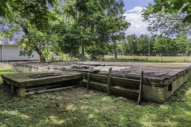 309 Montgomery Street, Jackson, MI 49202