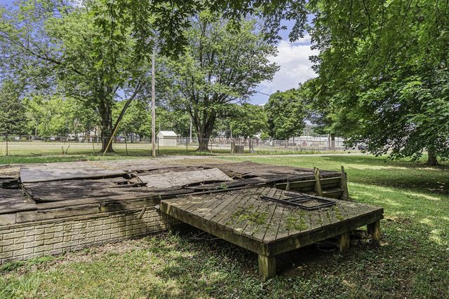 309 Montgomery Street, Jackson, MI 49202