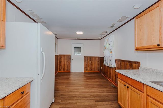 469 Lakeview Drive, Burlington, NC 27215