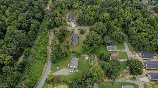 469 Lakeview Drive, Burlington, NC 27215