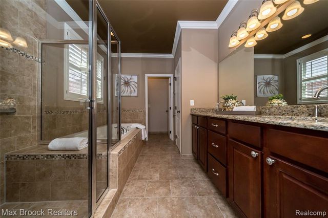 7940 Stableford Drive 51, Washington, MI 48094