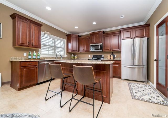 7940 Stableford Drive 51, Washington, MI 48094