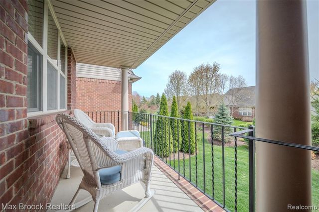 7940 Stableford Drive 51, Washington, MI 48094