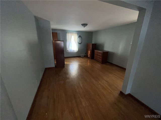 554 31st Street, Niagara Falls, NY 14301