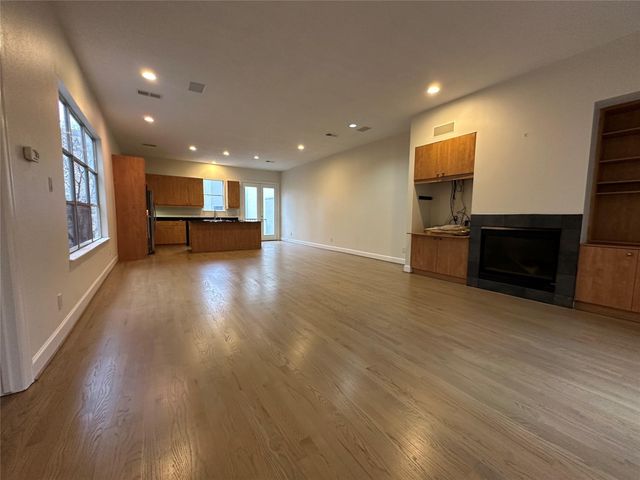 2713 Crawford Street, Houston, TX 77004