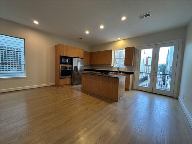 2713 Crawford Street, Houston, TX 77004