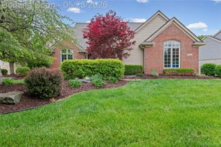 51013 W Hills Drive, Plymouth Charter Township, MI 48170