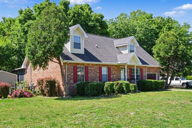 188 Pine Mountain Rd, Clarksville, TN 37042