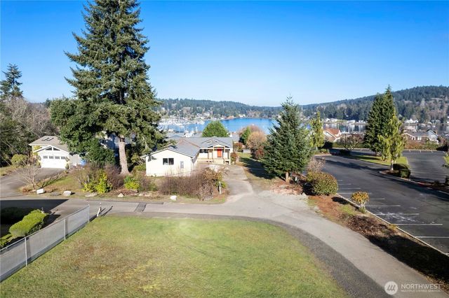 3617 Rosedale St, Gig Harbor, WA 98335