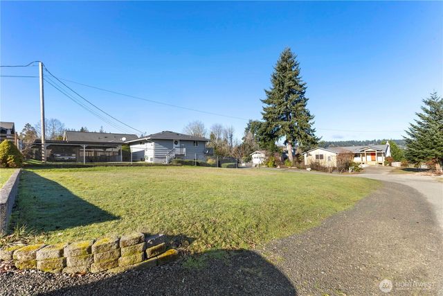 3617 Rosedale St, Gig Harbor, WA 98335