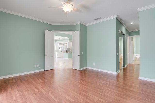 805 Niemen Drive, Palm Beach Gardens, FL 33410