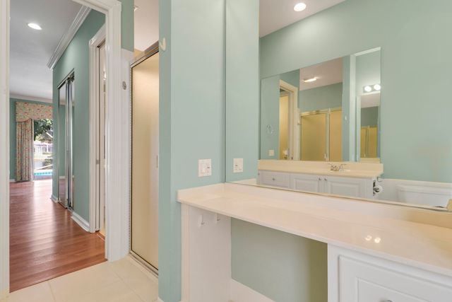 805 Niemen Drive, Palm Beach Gardens, FL 33410