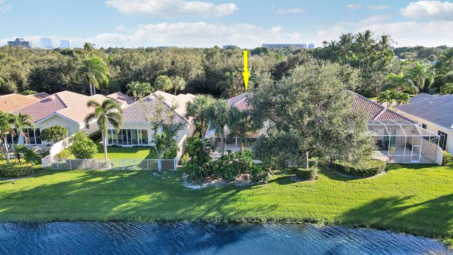 805 Niemen Drive, Palm Beach Gardens, FL 33410