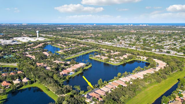 805 Niemen Drive, Palm Beach Gardens, FL 33410