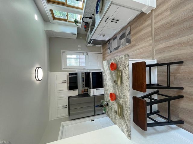 51 Channing AVE, Portsmouth, VA 23702