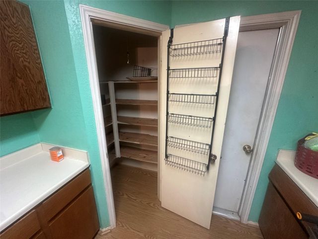 903 Greenbriar Loop, Round Rock, TX 78664