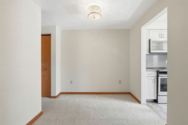 105 Laurel Ct, Ross Twp, PA 15202