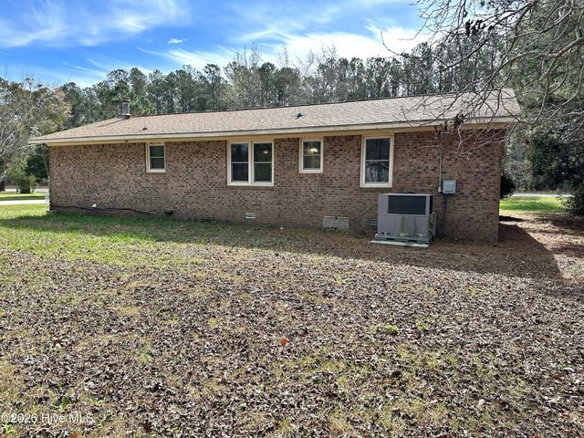 1889 Rocky Run Road, Jacksonville, NC 28546