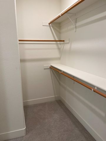 10502 Oboe Way, Elk Grove, CA 95757