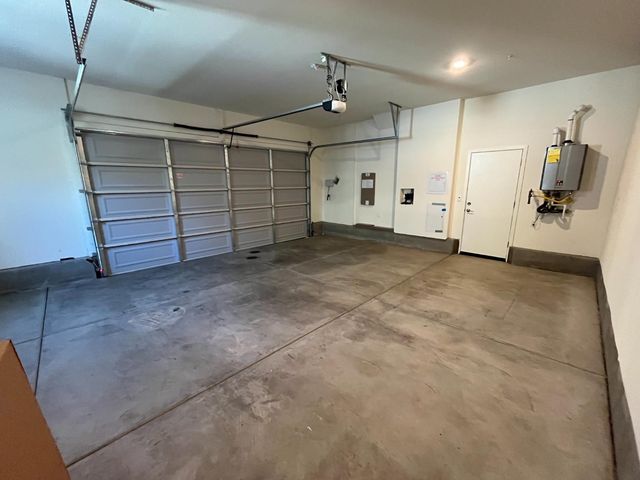 10502 Oboe Way, Elk Grove, CA 95757