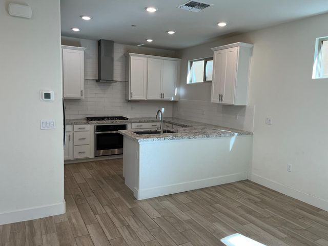 10502 Oboe Way, Elk Grove, CA 95757