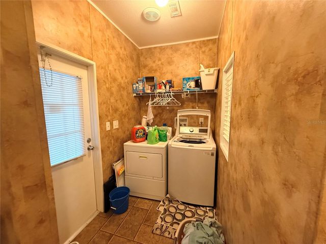 21809 SUNSET DRIVE, Astor, FL 32102