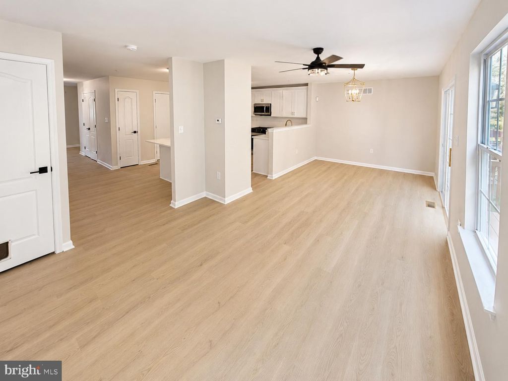 313 HIDDEN DR, BLACKWOOD, NJ 08012 — photo 4