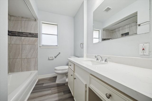 6902 Burgess Street, Houston, TX 77021