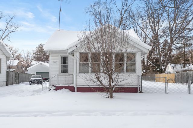 705 Dayton Avenue, Kalamazoo, MI 49048