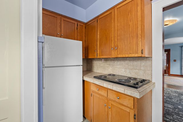 705 Dayton Avenue, Kalamazoo, MI 49048