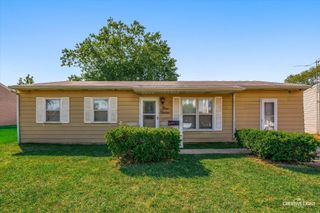 312 Fremont Avenue, Romeoville, IL 60446