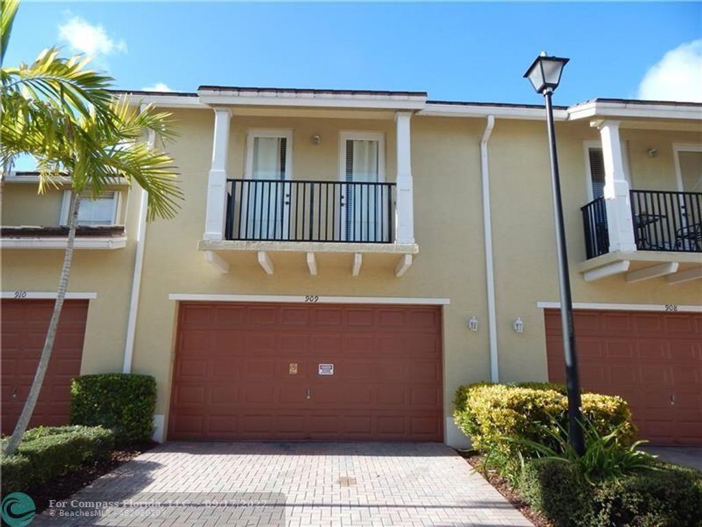 4720 Mimosa Place 909, Coconut Creek, FL 33073