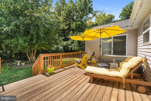 305 CEDAR LANE, Colonial Beach, VA 22443